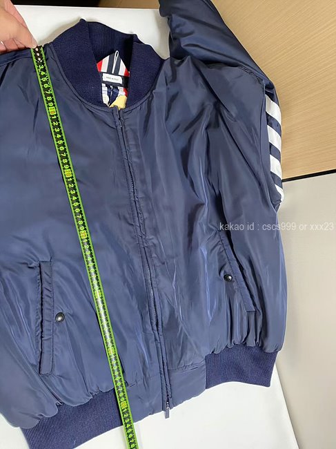 2025.10.26_[윤ㅇㅇ 고객님 주문제품 검수사진] 톰브라운 패딩 점퍼 레플리카 미러급 SA급 S급 고퀄리티 하이엔드 최상급 의류 9