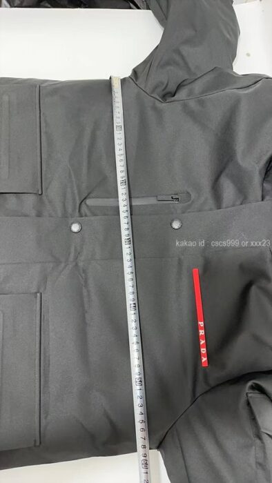 2025.10.30_[윤ㅇㅇ 고객님 주문제품 검수사진] 프라다 후드 패딩 점퍼 레플리카 미러급 SA급 S급 고퀄리티 하이엔드 최상급  11