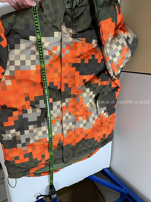 2025.10.31_[김ㅇㅇ 고객님 주문제품 검수사진] 루이비통 후드 패딩 점퍼 레플리카 미러급 SA급 S급 고퀄리티 하이엔드 최상급  10