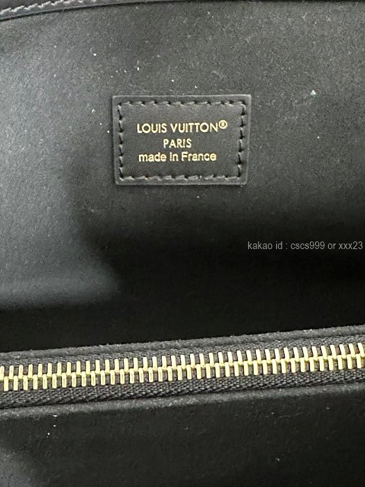 2025.12.24_[주ㅇㅇ 고객님 주문제품 검수사진] 루이비통 애비뉴 MM 미디엄 M25575 블랙 핸드백 레플리카 미러급 SA급 S급 고퀄리티 하이엔드 최상급 가방 7