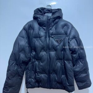 2025.12.25_[정ㅇㅇ 고객님 주문제품 검수사진] 프라다 패딩 레플리카 미러급 SA급 S급 고퀄리티 하이엔드 최상급 후드 점퍼