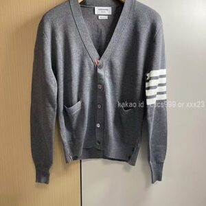 2024.08.11_[박ㅇㅇ 고객님 주문제품 검수사진] 톰브라운 가디건 레플리카