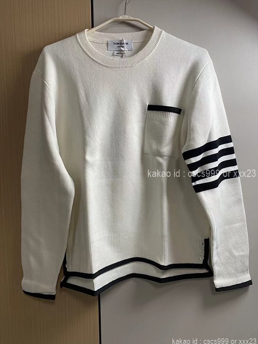 2024.09.02_[이ㅇㅇ 고객님 주문제품 검수사진] 톰브라운 긴팔 라운드 니트 레플리카