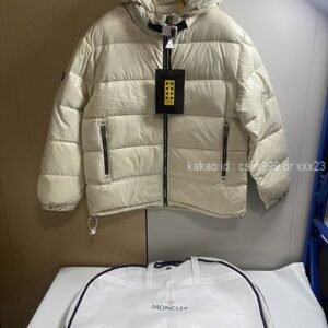 2024.09.15_[양ㅇㅇ 고객님 주문제품 검수사진] 몽클레어후드 패딩 점퍼 레플리카