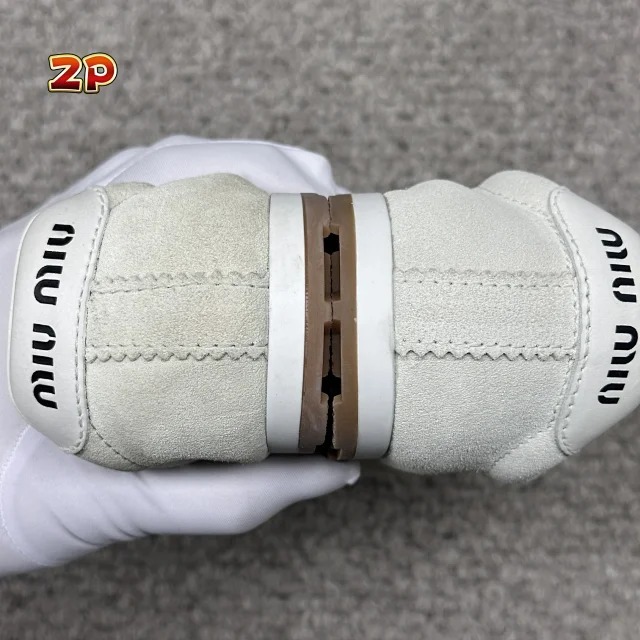 미우미우 스웨이드 스니커즈 4컬러 레플리카 미러급 SA급 S급 고퀄리티 최상급 하이엔드 신발 [여성] 11