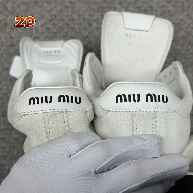 미우미우 스웨이드 스니커즈 4컬러 레플리카 미러급 SA급 S급 고퀄리티 최상급 하이엔드 신발 [여성] 18