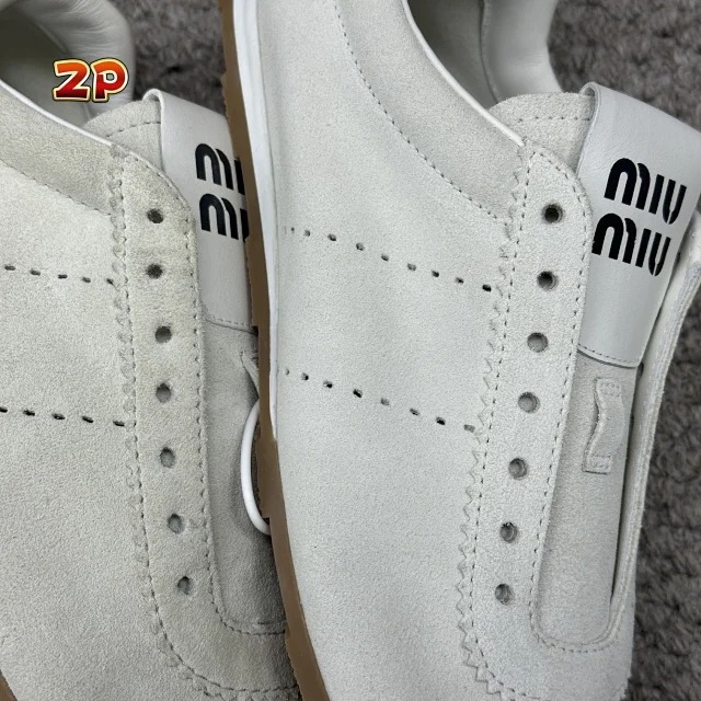 미우미우 스웨이드 스니커즈 4컬러 레플리카 미러급 SA급 S급 고퀄리티 최상급 하이엔드 신발 [여성] 19