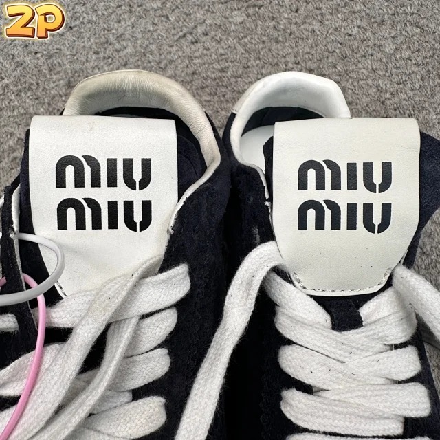 미우미우 스웨이드 스니커즈 4컬러 레플리카 미러급 SA급 S급 고퀄리티 최상급 하이엔드 신발 [여성] 48