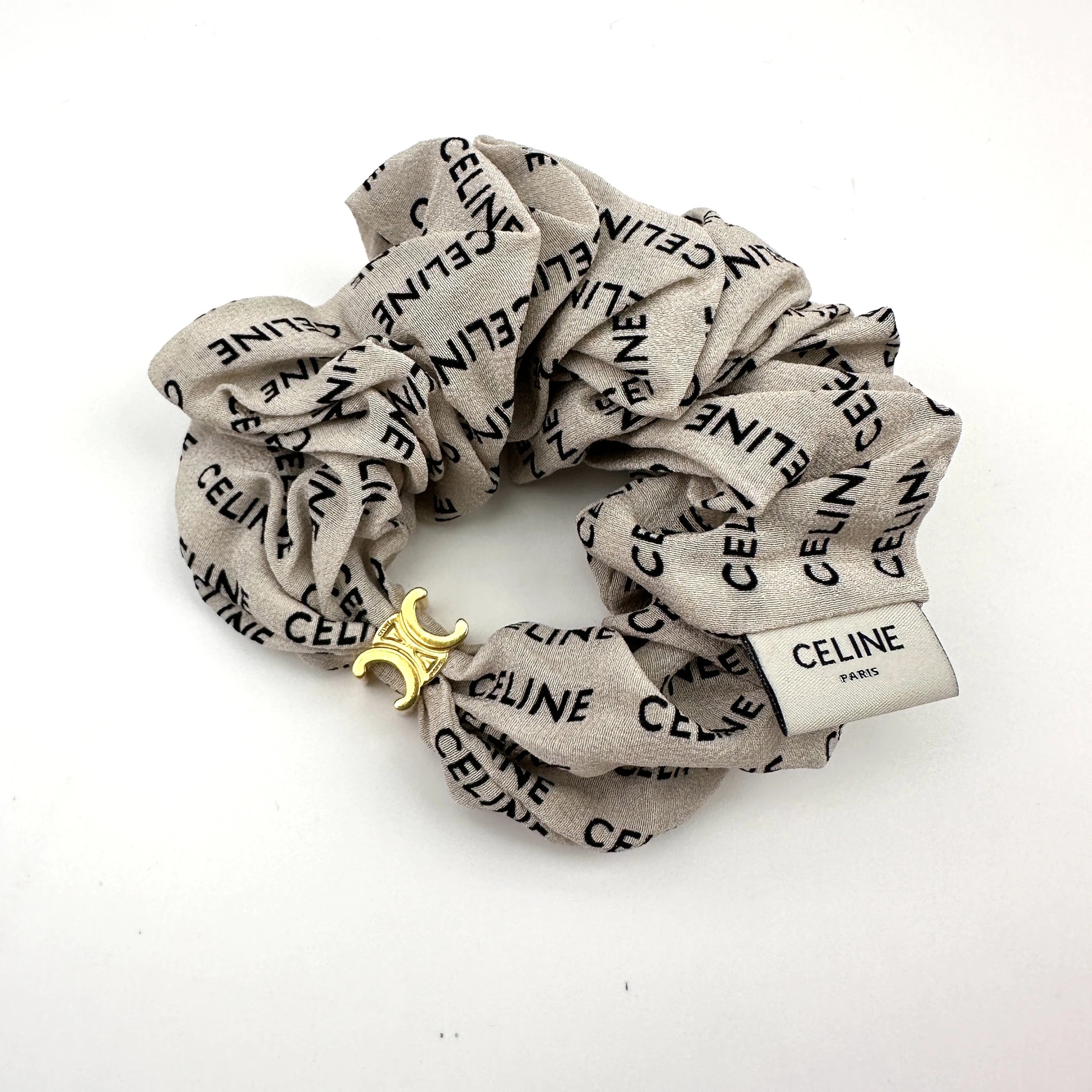 셀린느 헤어밴드 블랙 화이트 세트 스크런치 브래스 골드 피니쉬 블랙 실크 레이유어 브레이슬릿 골드 블랙 레플리카 미러급 SA급 S급 고퀄리티 최상급 하이엔드 악세사리 [여성] 25