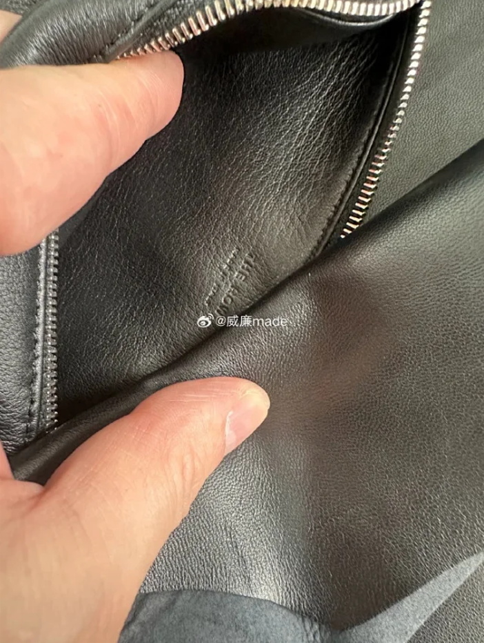 더로우 90's 백 레더 블랙 레플리카 미러급 SA급 S급 고퀄리티 최상급 하이엔드 가방 [여성] 4