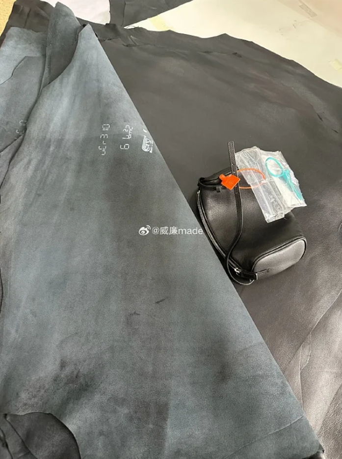 더로우 90's 백 레더 블랙 레플리카 미러급 SA급 S급 고퀄리티 최상급 하이엔드 가방 [여성] 10