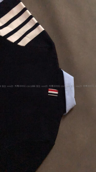 2023.01.27_[이ㅇ은 고객님 검수] 톰브라운 레플리카 니트셔츠 14