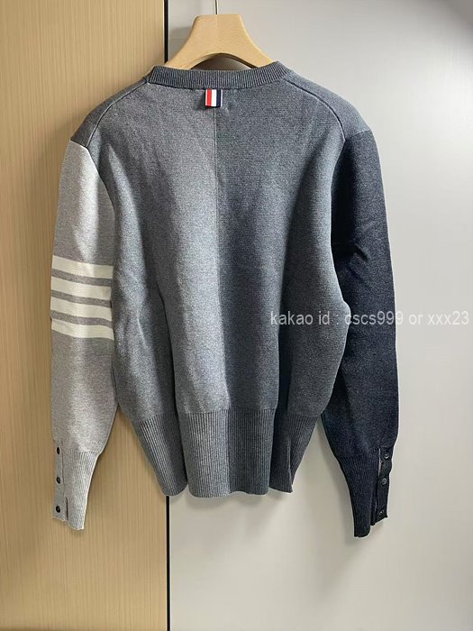 2024.06.25_[이ㅇ성 고객님 주문제품 검수사진] 톰브라운 긴팔 니트 레플리카 의류 2