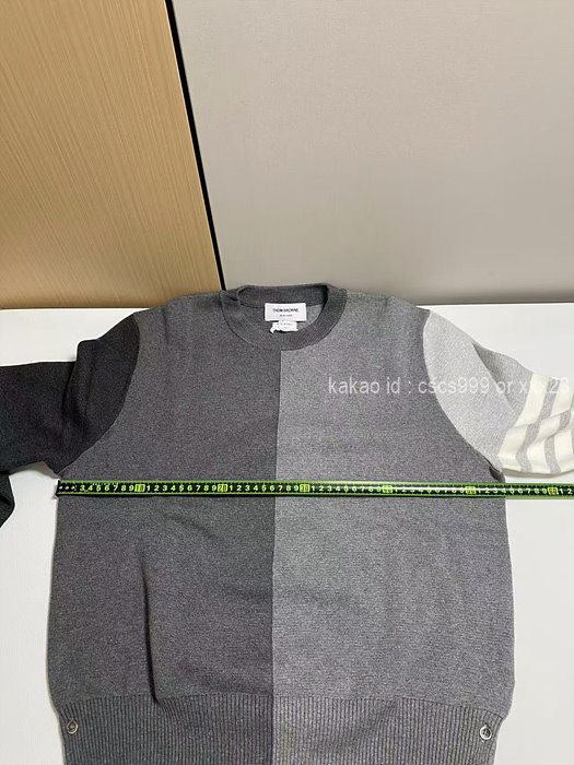 2024.06.25_[이ㅇ성 고객님 주문제품 검수사진] 톰브라운 긴팔 니트 레플리카 의류 4