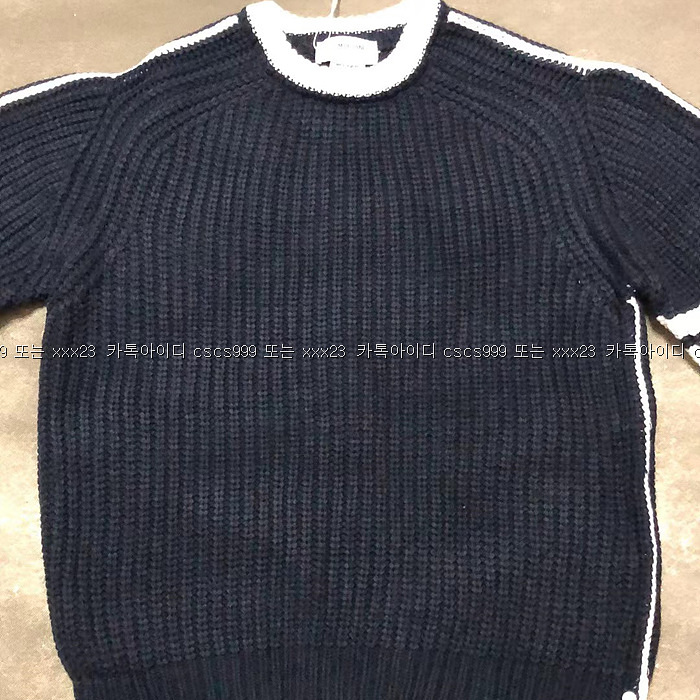 2023.03.21_[김ㅇ균 고객님 검수] 톰브라운 레플리카 니트