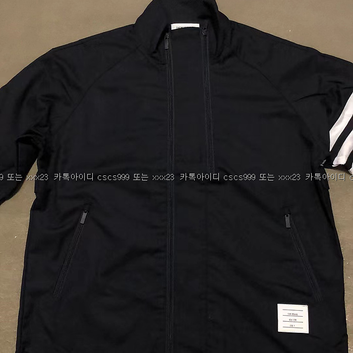 2023.02.12_[김ㅇ수 고객님 검수] 톰브라운 레플리카 자켓