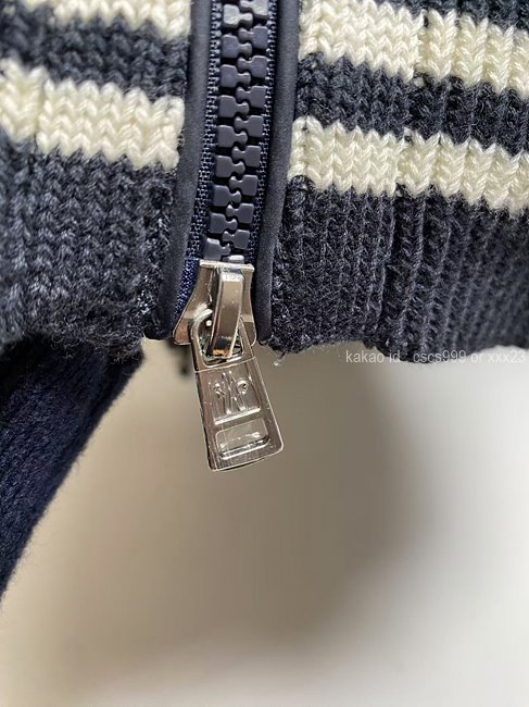 2024.12.07_[장ㅇㅇ 고객님 주문제품 검수사진] 몽클레어 니트패딩집업 레플리카 미러급 SA급 S급 고퀄리티 4