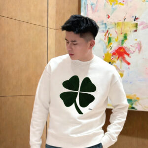 디올 네잎 클로버 자수 맨투맨 화이트 레플리카 미러급 SA급 S급 고퀄리티 하이엔드 최상급 의류 [남성여성공용]