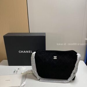 2025.04.08_​[유ㅇㅇ 고객님 주문제품 검수사진] 샤넬 스웨이드 숄더백 레플리카 미러급 SA급 S급 고퀄리티 가방