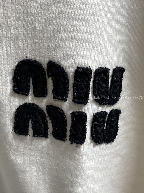 2025.04.10_[이ㅇㅇ 고객님 주문제품 검수사진] 미우미우 긴팔 카라티셔츠 레플리카 미러급 SA급 S급 고퀄리티 3