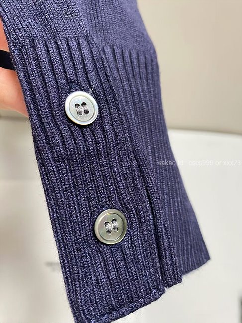 2025.04.18_[이ㅇㅇ 고객님 주문제품 검수사진] 톰브라운 긴팔 라운드 니트티셔츠 레플리카 미러급 SA급 S급 고퀄리티 4