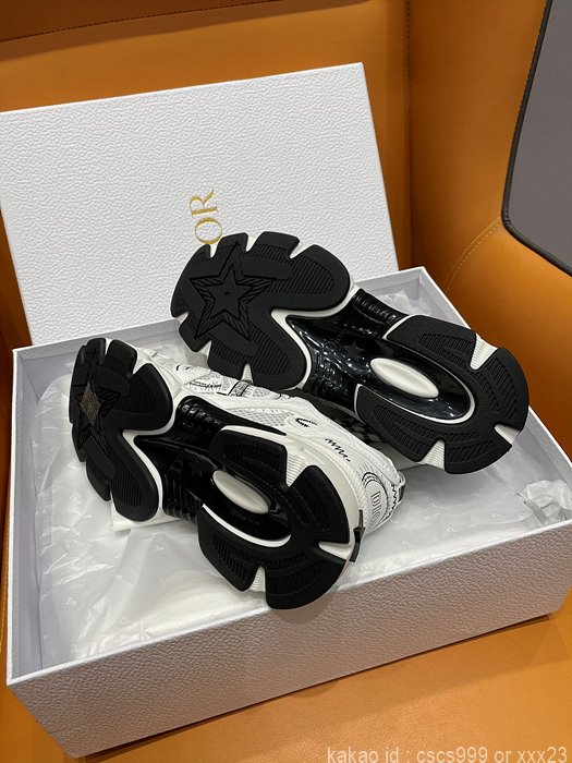 디올 크로노 스니커즈 ( 3 color ) 레플리카 미러급 SA급 S급 고퀄리티 신발  [남성여성공용] best 12