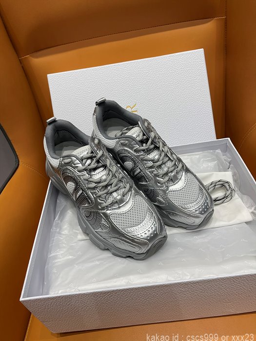 디올 크로노 스니커즈 ( 3 color ) 레플리카 미러급 SA급 S급 고퀄리티 신발  [남성여성공용] best 13