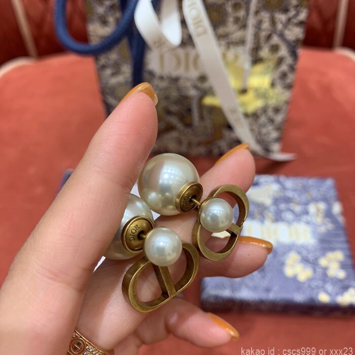 디올 귀걸이 레플리카 미러급 SA급 S급 고퀄리티 [여성] - best 2