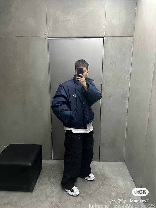 발렌시아가 양면 패딩 점퍼 레플리카 미러급 SA급 S급 고퀄리티 의류 [남성여성공용] 4