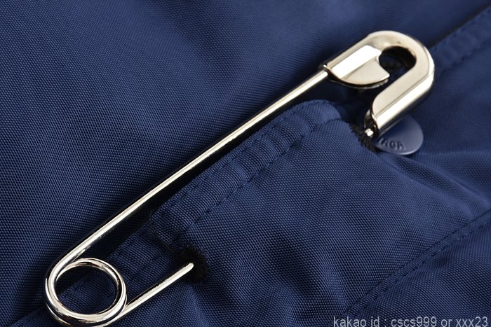 발렌시아가 양면 패딩 점퍼 레플리카 미러급 SA급 S급 고퀄리티 의류 [남성여성공용] 21