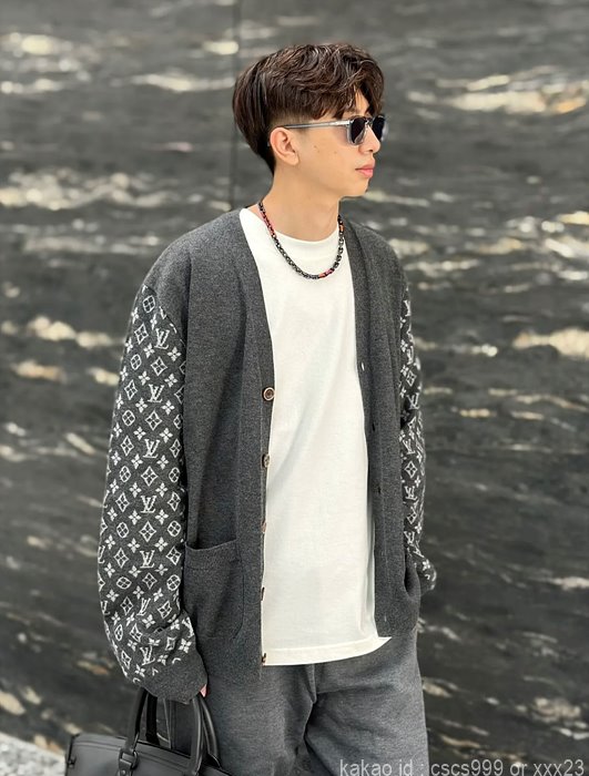 루이비통 가디건 ( 2 color ) 레플리카 미러급 SA급 S급 고퀄리티 의류 [남성] best