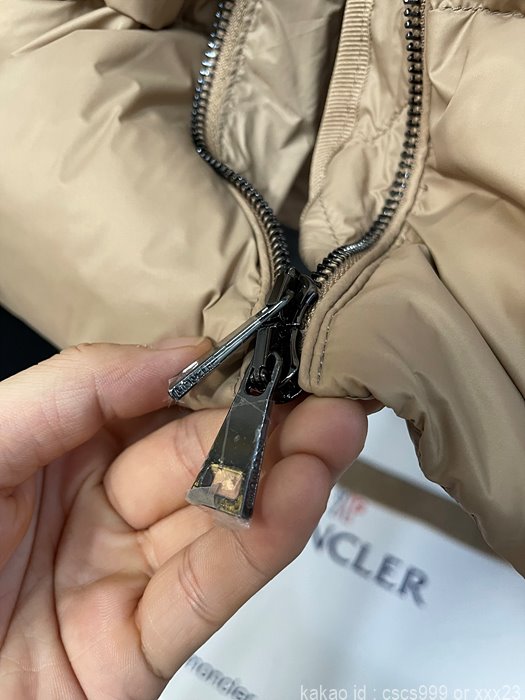 몽클레어 보에드 ( 3 color ) 레플리카 미러급 SA급 S급 고퀄리티 후드 패딩 점퍼 [여성] - best 18