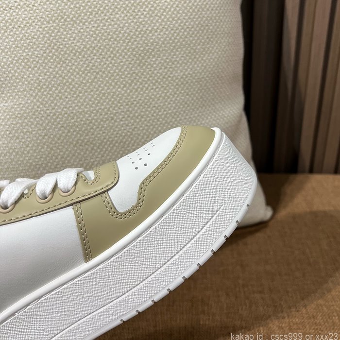 프라다 신발 ( 2 color ) 레플리카 미러급 SA급 S급 고퀄리티 스니커즈 [여성] - best 15