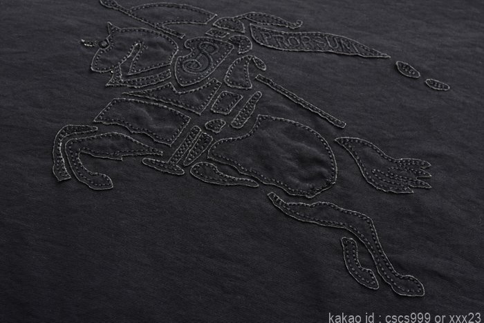 버버리 양면 패딩 레플리카 미러급 SA급 S급 고퀄리티 의류 후드 점퍼 [남성여성공용] - best 24