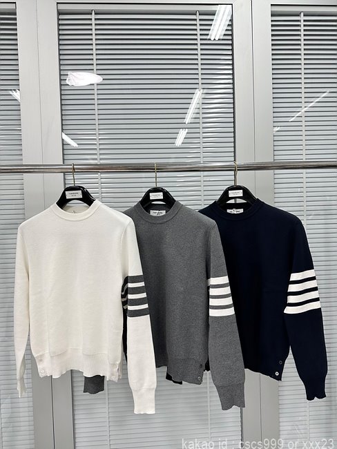 톰브라운 니트 레플리카 미러급 SA급 S급 고퀄리티  [남성여성공용] - best