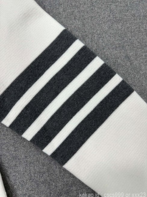 톰브라운 니트 레플리카 미러급 SA급 S급 고퀄리티  [남성여성공용] - best 19