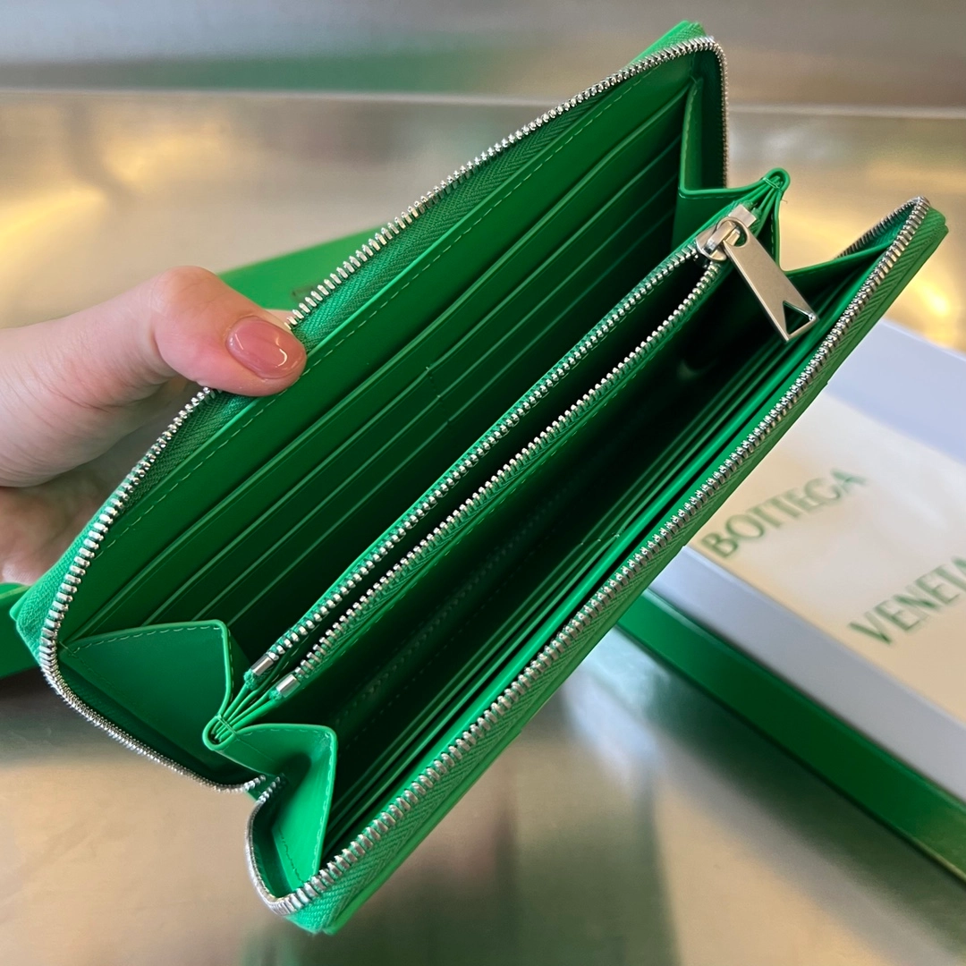 보테가베네타 인트레치아토 지퍼 어라운드 지갑 (2COLOR) 레플리카 미러급 SA급 S급 고퀄리티  [남성여성공용] - best 9