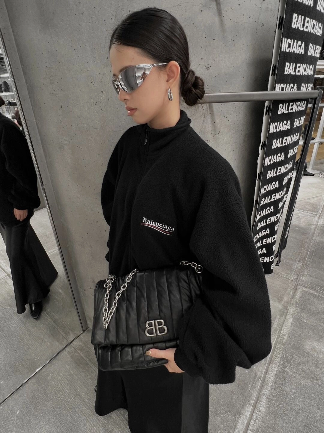 vg-발렌시아가-레플리카-웨이브로고-후리스-자켓-명품 레플리카 미러 SA급 (VG) 발렌시아가 레플리카 웨이브로고 후리스 자켓 10