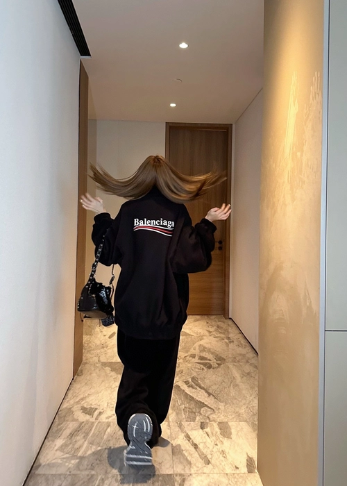 vg-발렌시아가-레플리카-웨이브로고-후리스-자켓-명품 레플리카 미러 SA급 (VG) 발렌시아가 레플리카 웨이브로고 후리스 자켓 7