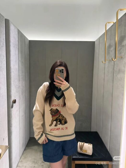 발렌티노 강아지 스웨터 레플리카 미러급 SA급 S급 고퀄리티 하이엔드 최상급 의류 [남성여성공용] - best 4