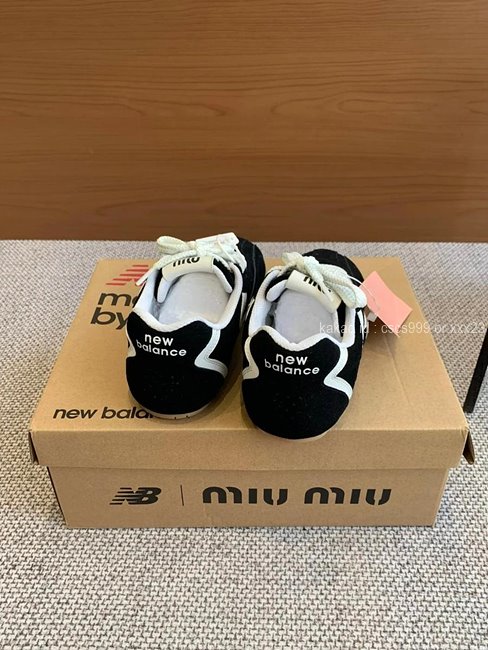 미우미우 X 뉴발란스 530 스니커즈 (6 color) 레플리카 미러급 SA급 S급 고퀄리티 최상급 하이엔드 콜라보 신발 [남성여성공용] 15