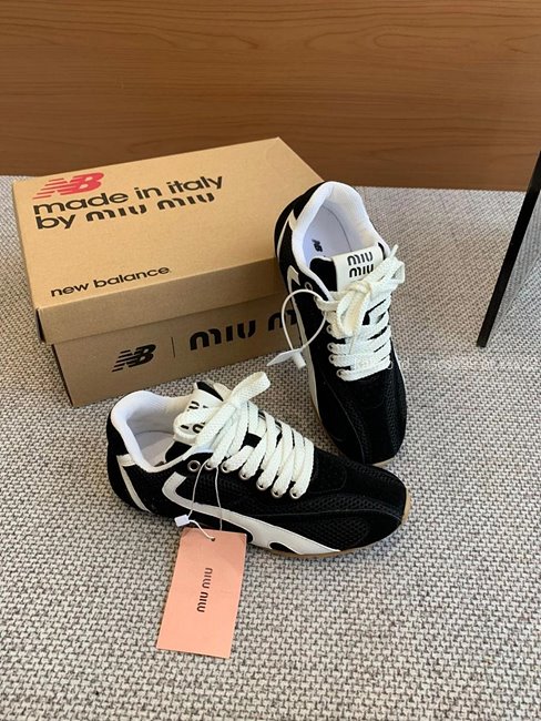 미우미우 X 뉴발란스 530 스니커즈 (6 color) 레플리카 미러급 SA급 S급 고퀄리티 최상급 하이엔드 콜라보 신발 [남성여성공용] 49
