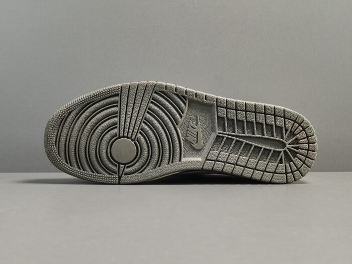 나이키 레플리카 에어 조던 1 트래비스 스캇 리버스 모카 로우 DM7866-162 8