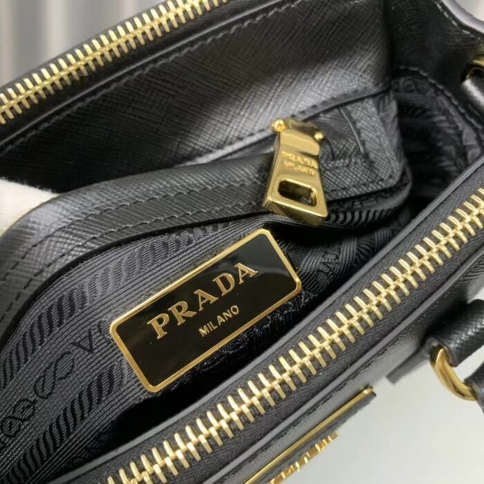 프라다 레플리카 갤러리아 사피아노 가죽 미니백 12