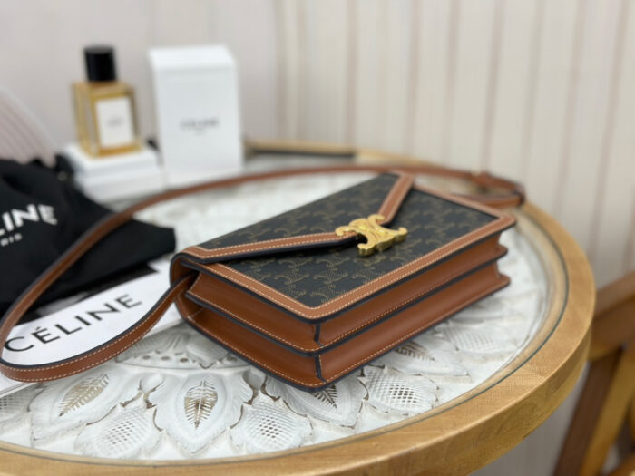 셀린느-레플리카-엔벨로프백-트리옹프-캔버스-카프스킨-명품 레플리카 미러 SA급 셀린느 레플리카 엔벨로프백 - 트리옹프 캔버스 & 카프스킨 113322EZH.04LU 16