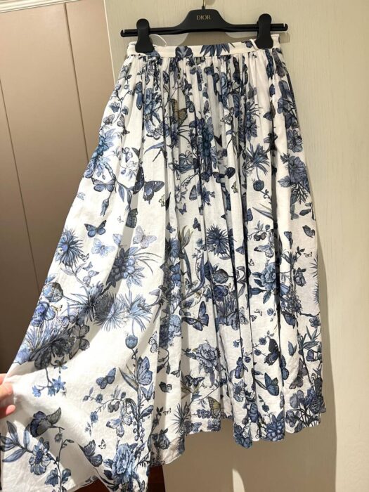 디올 레플리카 플레어 미디 스커트 7