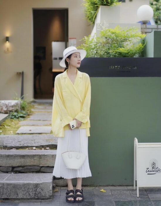 샤넬 레플리카 에폭시 CC코인 벨크로 샌들 [블랙] 23