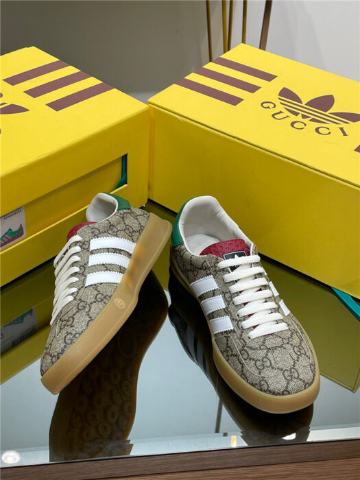 구찌-레플리카-아디다스-오리지널-gg-캔버스-가젤-스니커즈-명품 레플리카 미러 SA급 구찌 레플리카 아디다스 오리지널 GG 캔버스 가젤 스니커즈 7