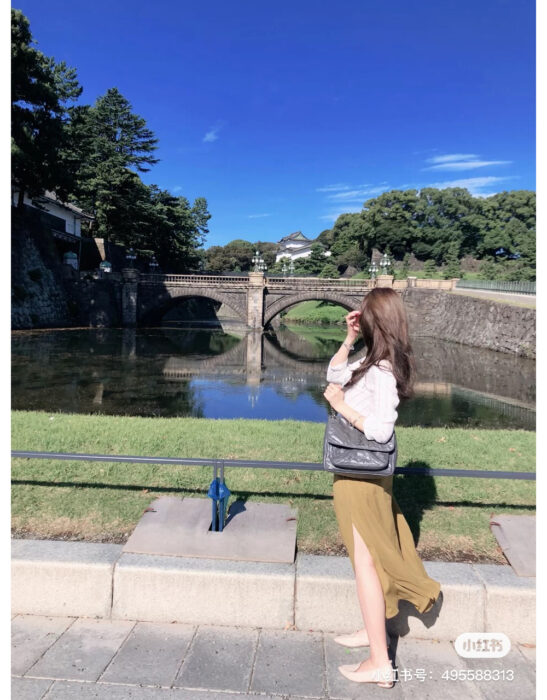 입생로랑 레플리카 니키 미디엄 빈티지 숄더백 6331580EN041000 11