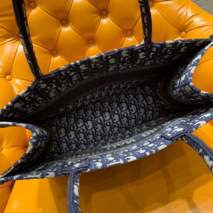 디올 레플리카 오블리크 미디움 북토트백 M1296ZRIW_M928 5